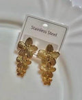 Floral cluster gold stud earrings