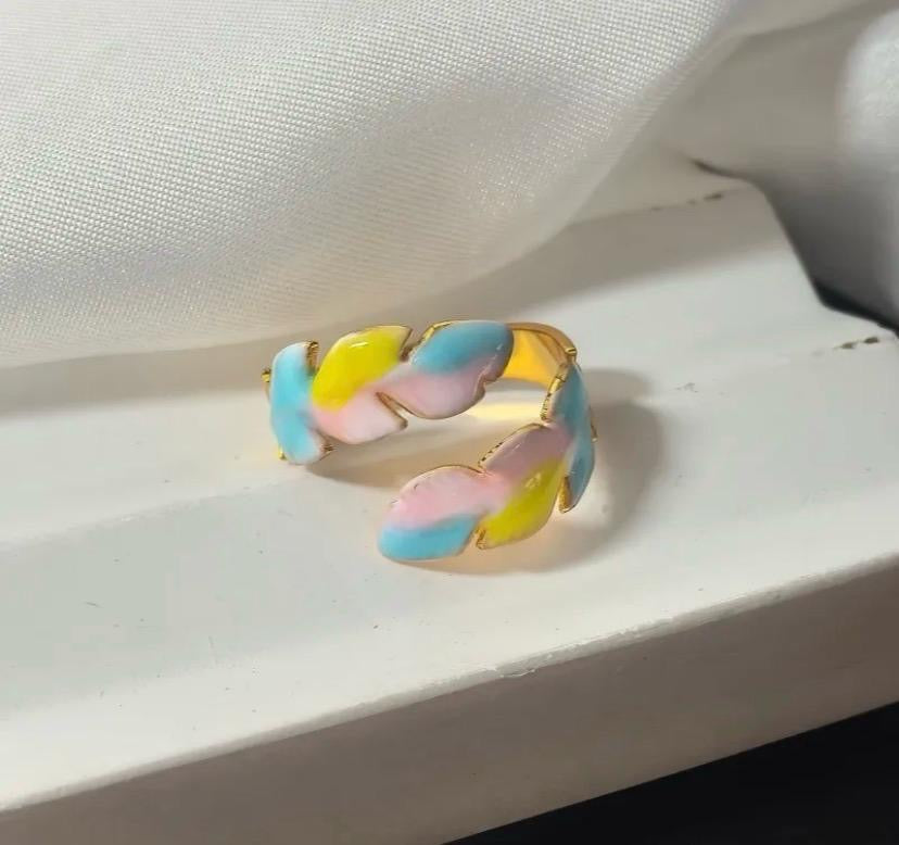 Patel Abstract Wave Ring with multi colour