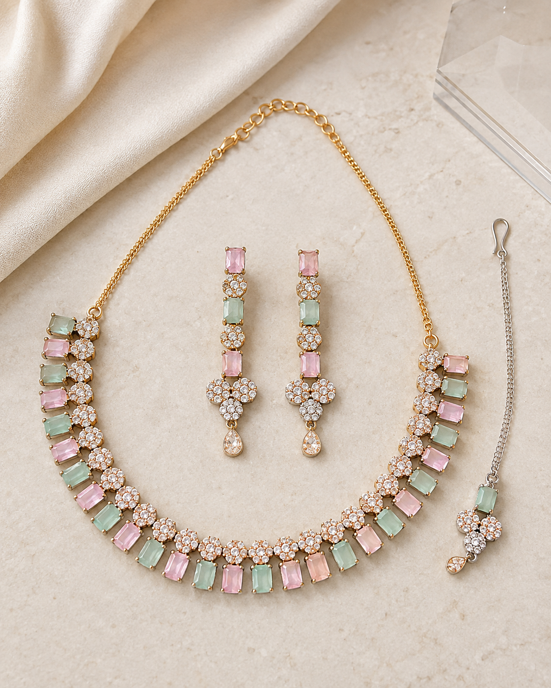 coloured jewellery set
