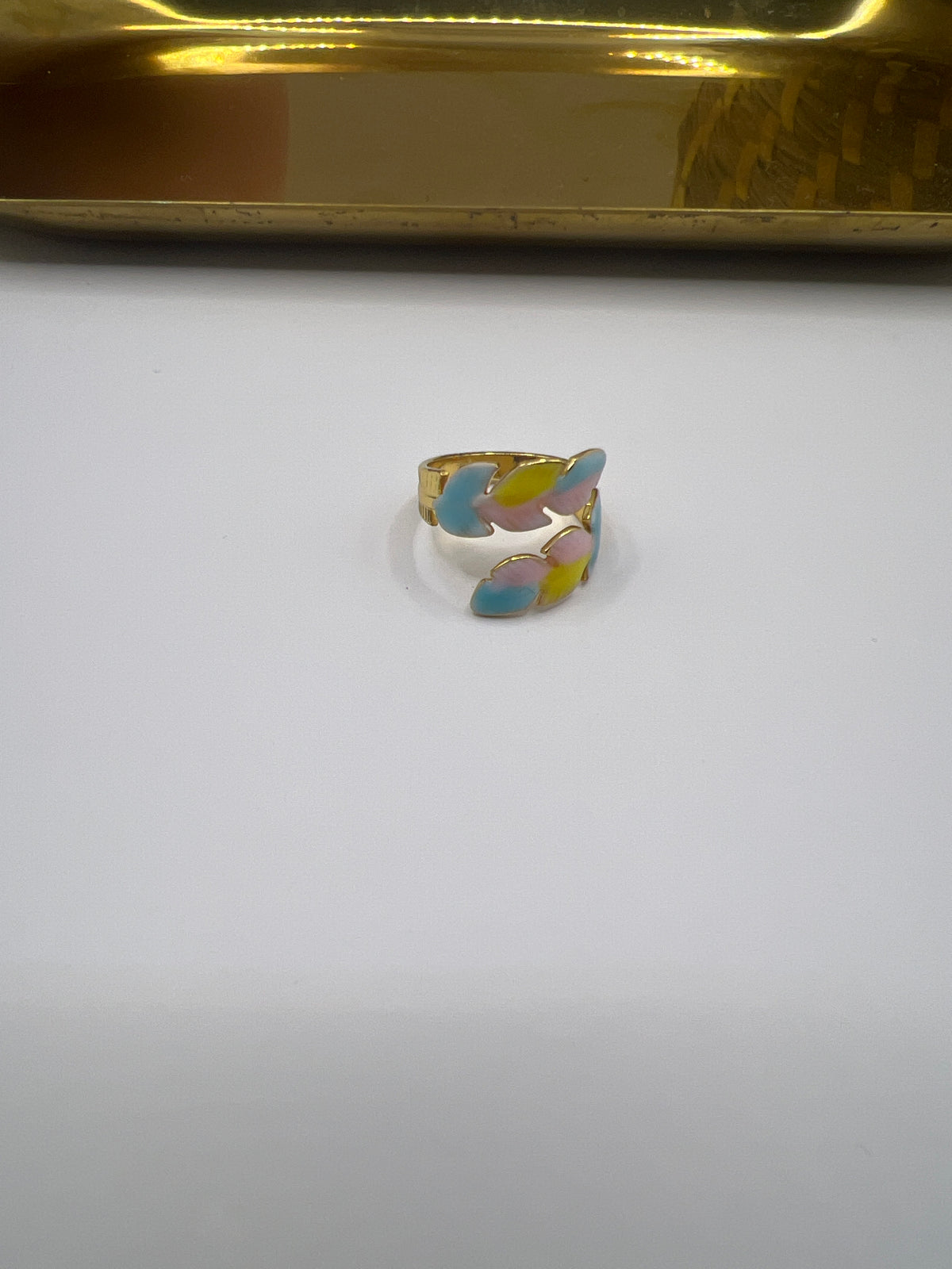 Patel Abstract Wave Ring with multi colour