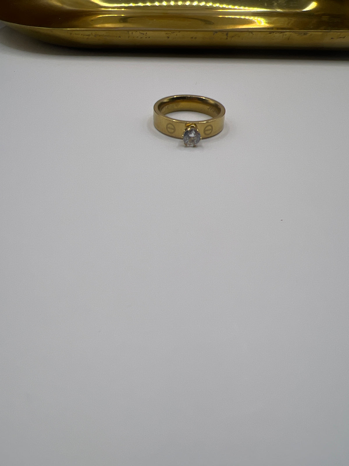 Cartire stone ring