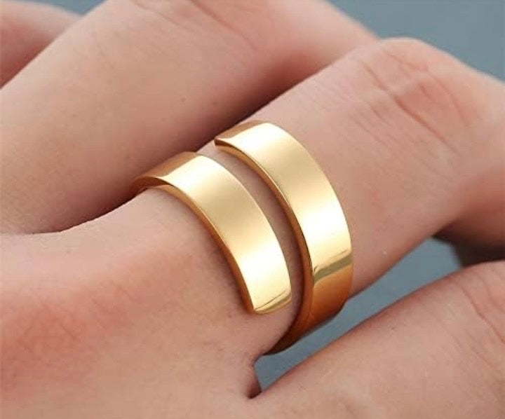 Smooth layered ring