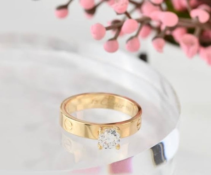 Cartire stone ring