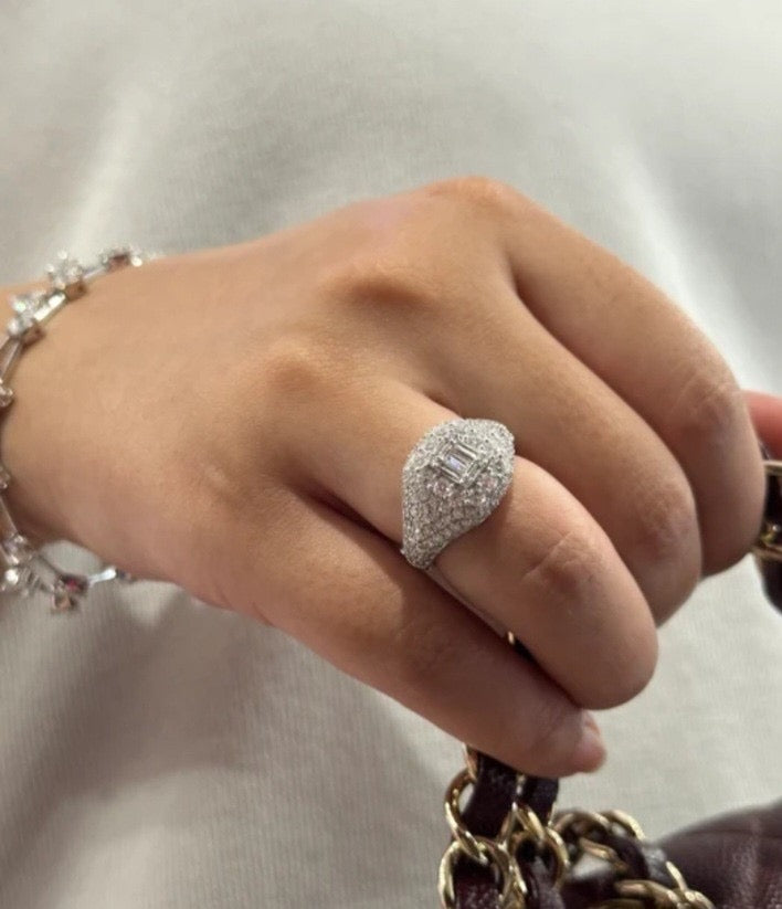 Diamond stone silver ring