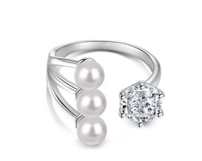 Layered pearl silver stone ring