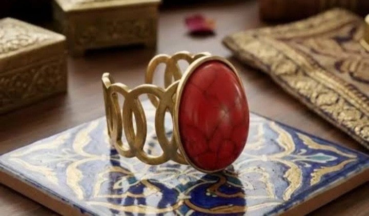 Traditional stone rings