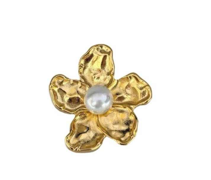 pearl golden ring
