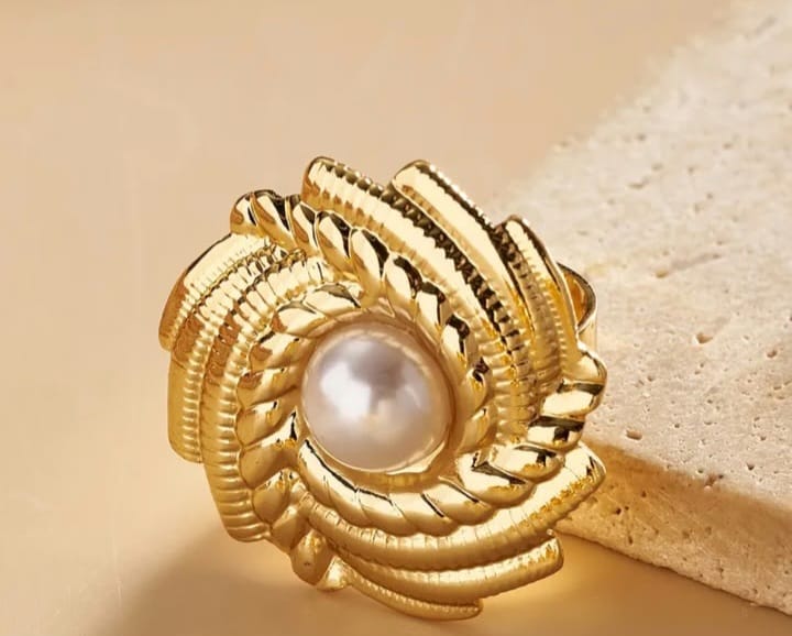 fine pearl ring