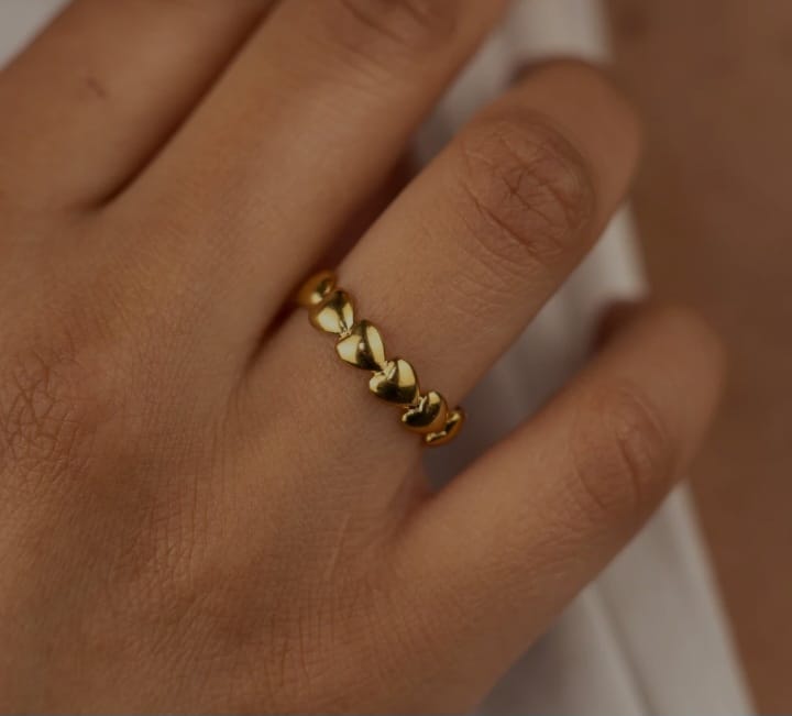 tiny ring