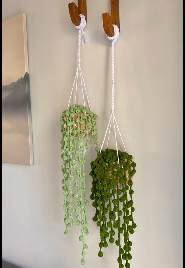 crochet green wall hanging