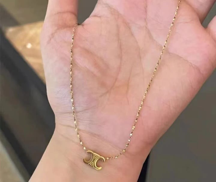golden C neckace