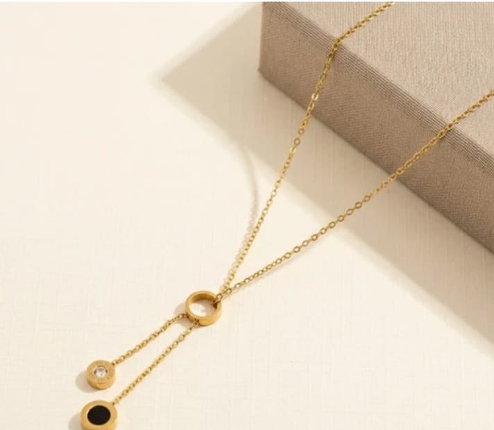 golde long necklace