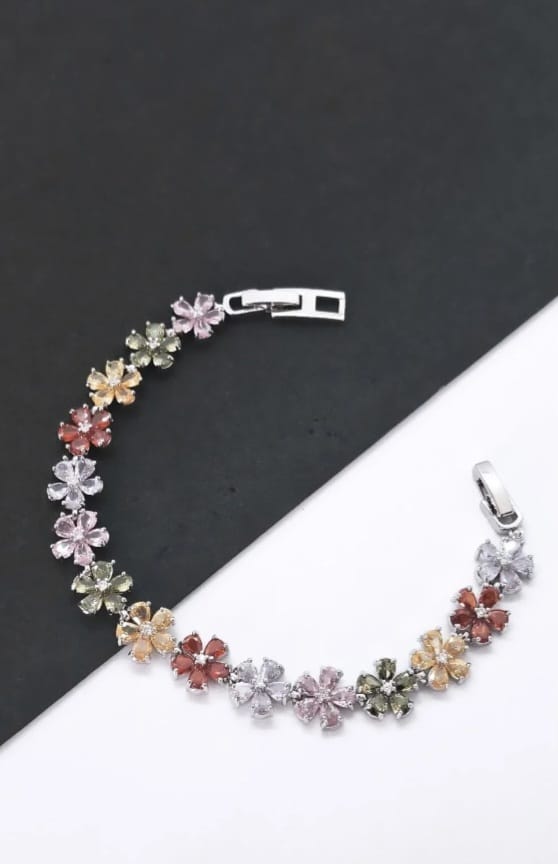 crystal premium flower braclet