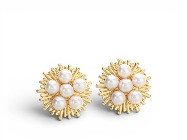 golden pearls earings