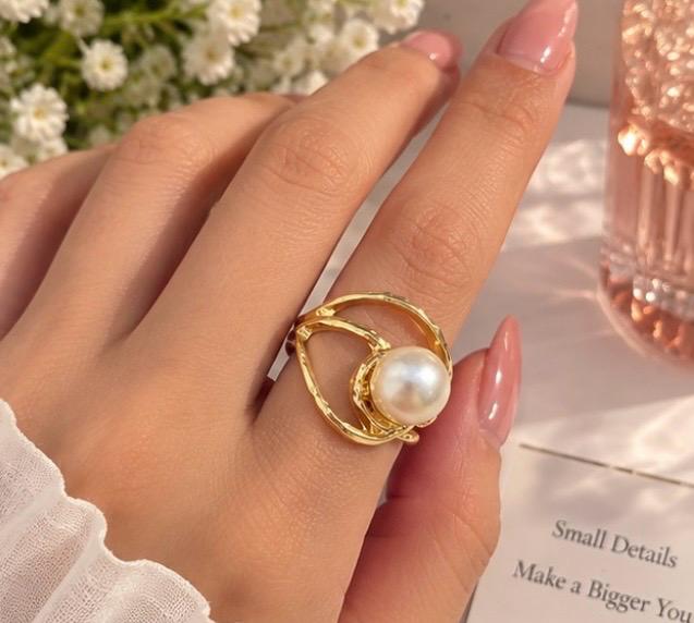 golden white pearl ring