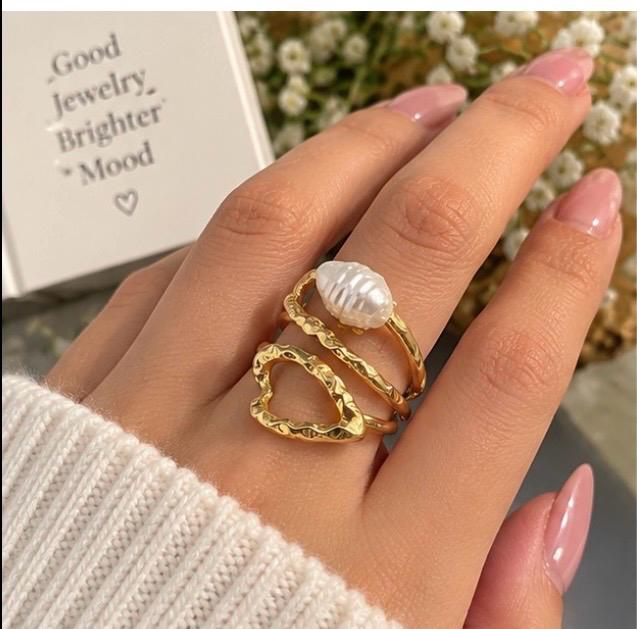 pearl golden ring