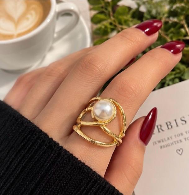 pearll golden ring