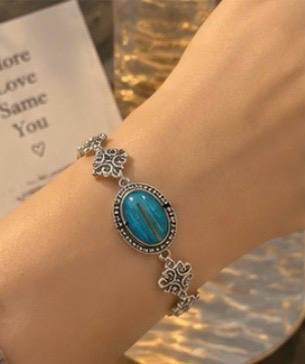 crystal vintage braclets