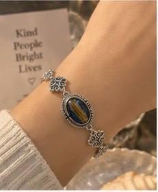 crystal vintage braclets