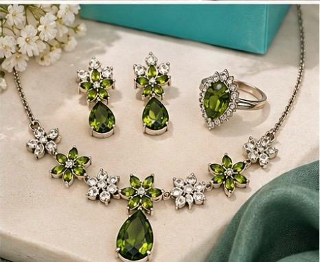 Olive Green Crystal Jewelry Set