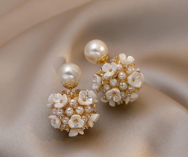 daisy stud