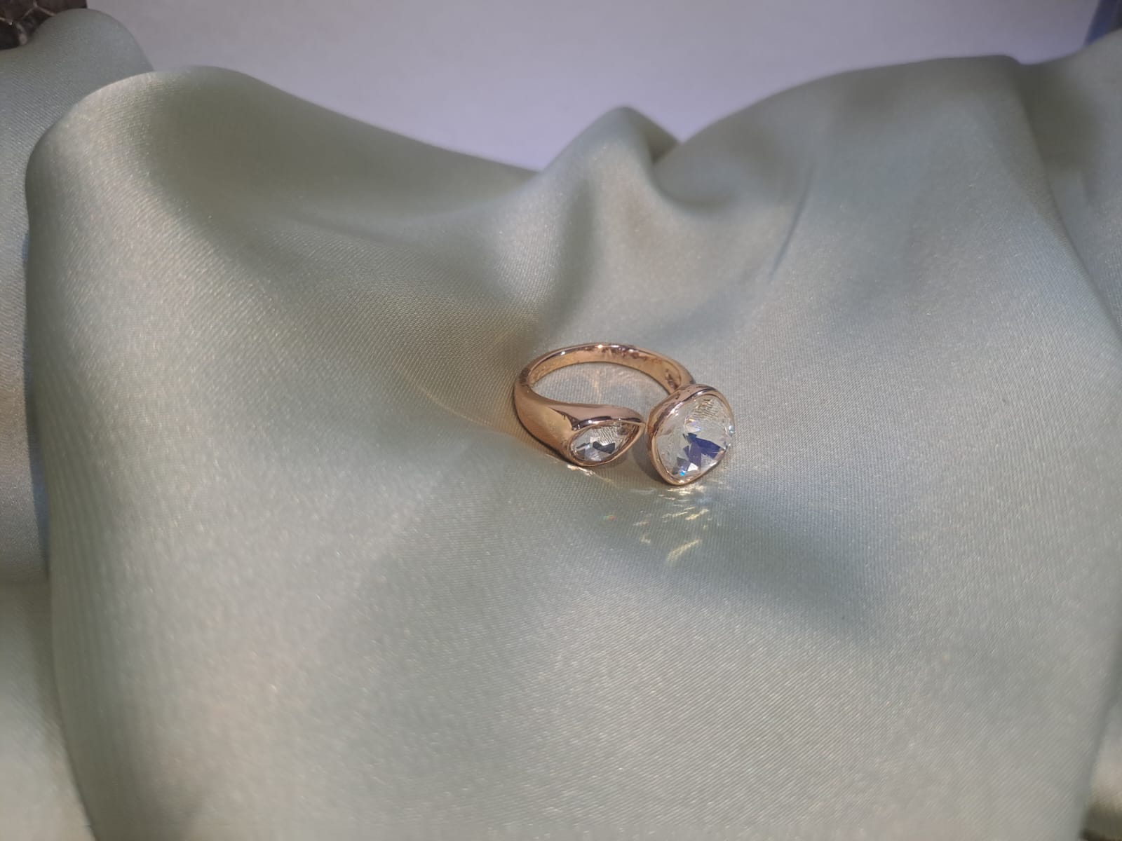crystal golden  ring